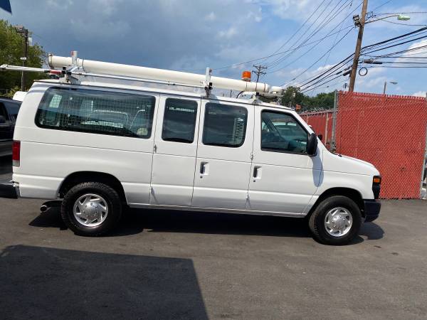 2008 Ford E350 Econoline - cars & trucks - by owner - vehicle... for sale in Bloomfield, NJ – photo 8