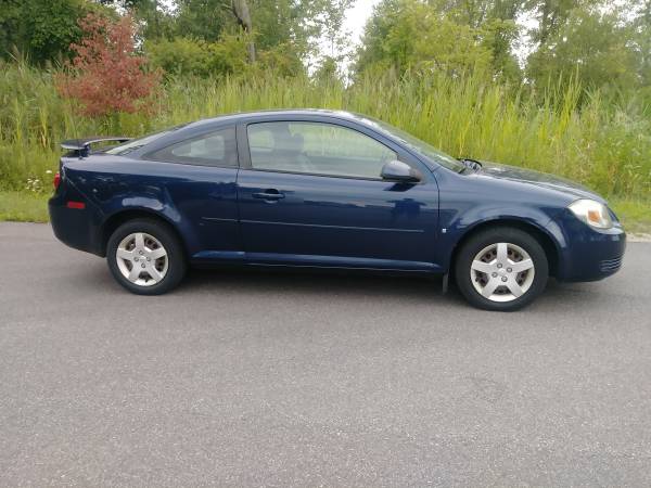 2008 CHEVY COBALT COLD A/C NEW TIRES for sale in Brook Park, OH