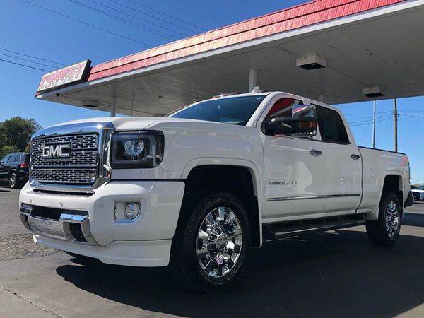 2015 GMC Sierra 2500HD Denali 4x4 4dr Crew Cab SB -CALL/TEXT TODAY!!!! for sale in Charlotte, NC – photo 12