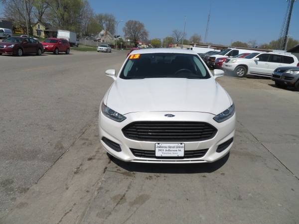 2013 Ford Fusion 4dr Sdn SE FWD 126, 000 miles 6, 500 for sale in Waterloo, IA – photo 2