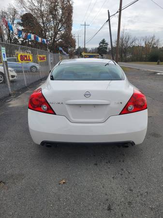 2009 Nissan Altima 2.5S Coupe - cars & trucks - by dealer - vehicle... for sale in North Little Rock, AR – photo 11