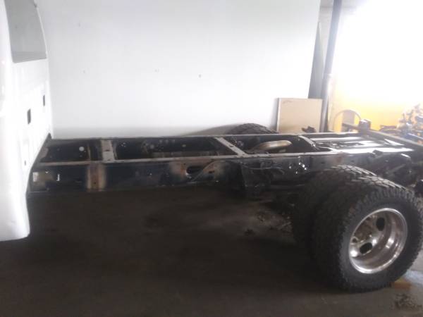 Cab and Chassis, Only 36K Miles, Ford F-350SD, Like New, Been in for sale in Midlothian, IL – photo 5