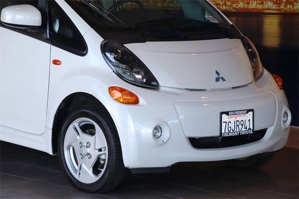 *2014* *Mitsubishi* *i-MiEV* *ES* - cars & trucks - by dealer -... for sale in Fremont, CA – photo 2