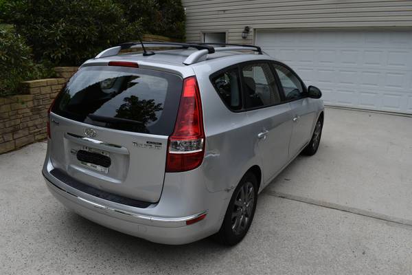 2012 Hyundai Elantra 44, 000 miles Clean! 7800 OBO for sale in Kingston, TN – photo 6