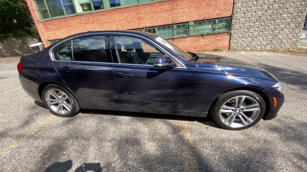 2017 BMW 330i xDrive - - by dealer - vehicle for sale in Great Neck, NY – photo 24