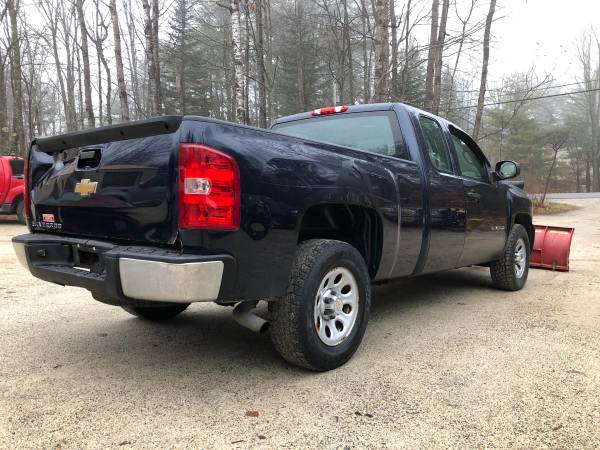 2011 Chevy Silverado Ex Cab V8 4x4,Auto, With Boss Plow!! - cars &... for sale in New Gloucester, NH – photo 5