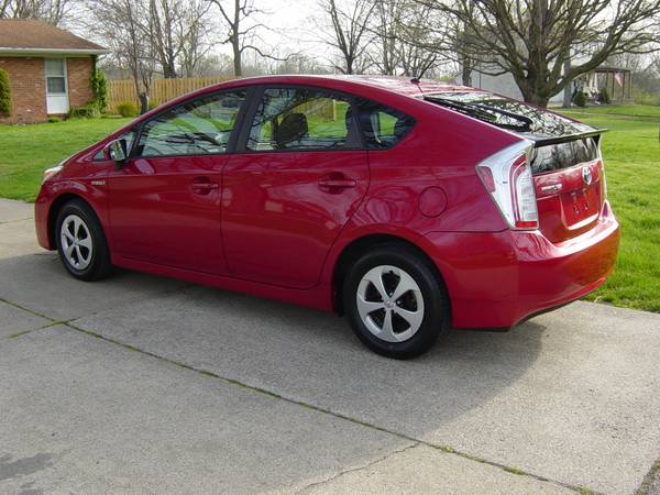 2013 TOYOTA PRIUS HATCHBACK LOW MILES - - by dealer for sale in Middletown, OH – photo 3