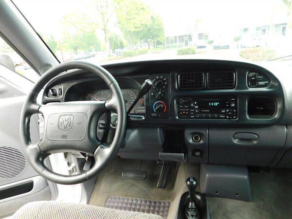 2001 Dodge Ram 3500 SLT Quad Cab 4X4 DUALLY 5.9L CUMMINS DIESEL LOW... for sale in Portland, OR – photo 18