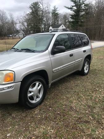 2006 GMC Envoy, 6cyl, AT, no rust, runs great for sale in Greenville, NH – photo 2