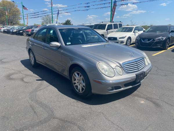 2005 Mercedes Benz E320 4Matic Low Miles With all service records for sale in Ham Lake, MN – photo 3