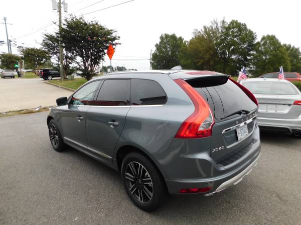 2017 Volvo XC60 30k miles LOADED - cars & trucks - by dealer -... for sale in Mooresville, NC – photo 6