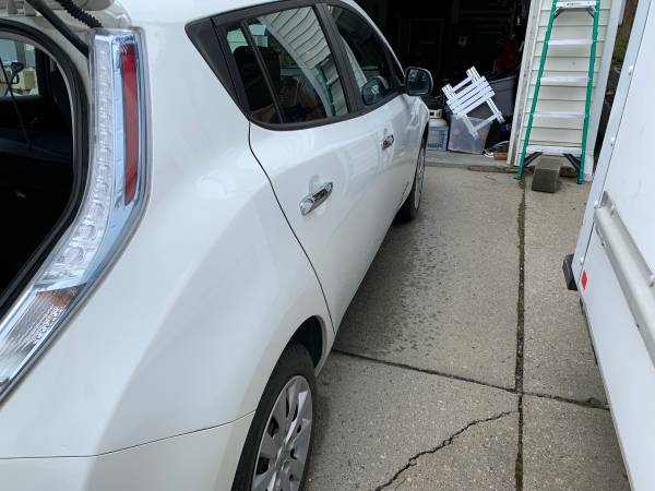 2013 White Nissan Leaf electric car for sale in Juneau, AK – photo 13