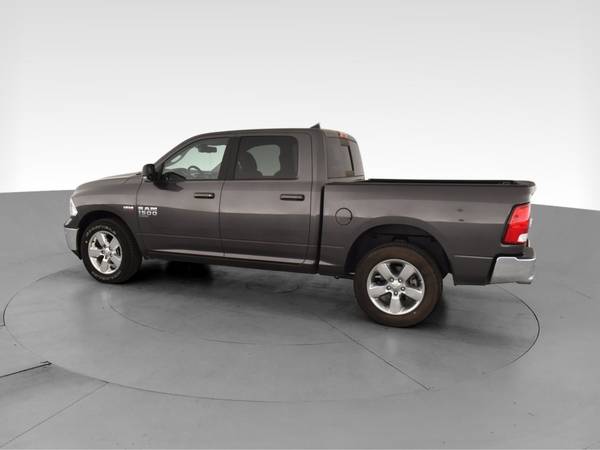 2019 Ram 1500 Classic Crew Cab SLT Pickup 4D 5 1/2 ft pickup Gray -... for sale in Washington, District Of Columbia – photo 6