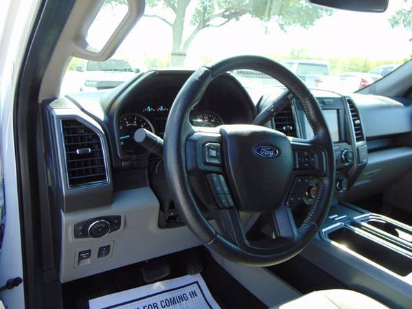 2018 Ford F-150 CREW CAB 4X4 XLT (Mileage: 42,641*) - cars & trucks... for sale in Devine, TX – photo 4