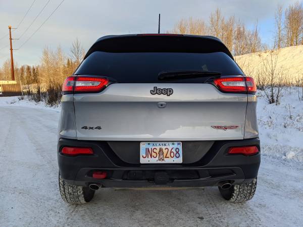2015 Jeep Cherokee Trailhawk 4WD (Loaded) - cars & trucks - by... for sale in Anchorage, AK – photo 6