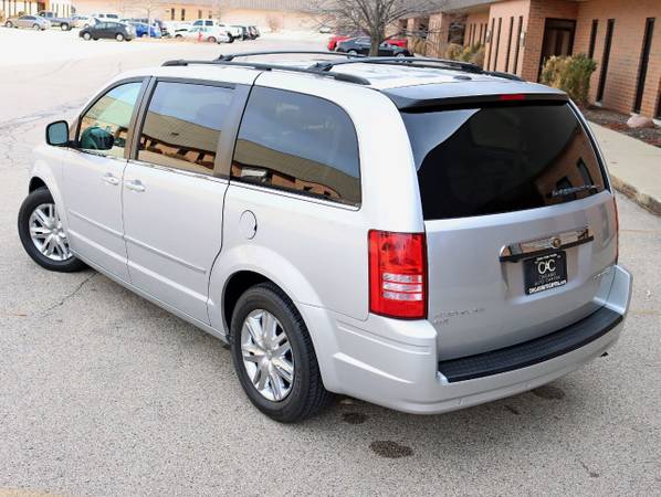 2010 CHRYSLER TOWN & COUNTRY TOURING PLUS 90k-MILES REAR-CAM DVD for sale in Elgin, IL – photo 16