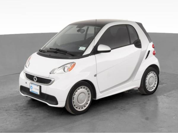 2015 smart fortwo Passion Hatchback Coupe 2D coupe White - FINANCE -... for sale in Pittsburgh, PA – photo 3