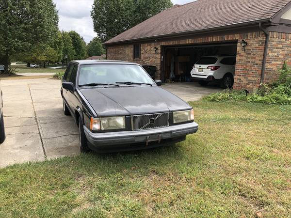 91 Volvo 740 (original owner) - cars & trucks - by owner - vehicle... for sale in Springboro, OH – photo 2