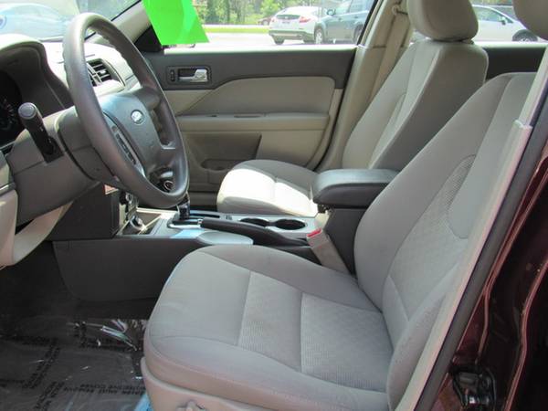 2011 Ford Fusion SE - cars & trucks - by dealer - vehicle automotive... for sale in Forest Lake, MN – photo 22