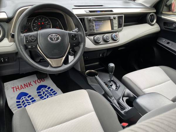2014 Toyota RAV4 AWD 4dr LE (Natl) -EASY FINANCING AVAILABLE - cars... for sale in Bridgeport, CT – photo 13