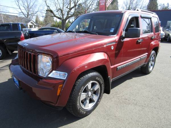 2008 Jeep Liberty 4X4 4dr Sport BURGANDY 1 OWNER 129K SO NICE ! for sale in Milwaukie, OR – photo 2