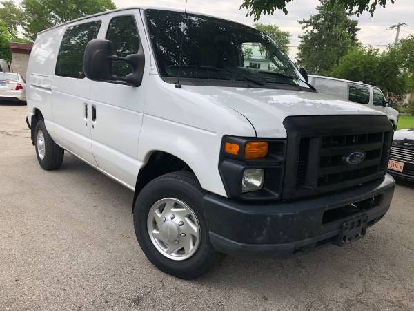 ONE OWNER 2011 Ford Econoline E250 one owner 140 miles Good runner -... for sale in Bridgeview, IL – photo 4