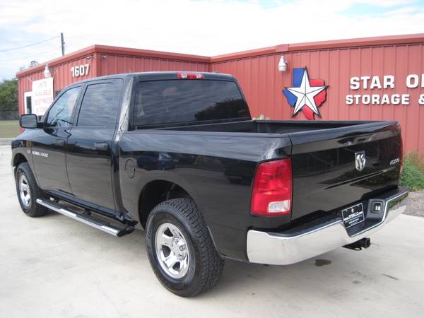 2012 Ram 1500 Crew Cab 4x4 - LOW MILES !!! for sale in New Braunfels, TX – photo 2