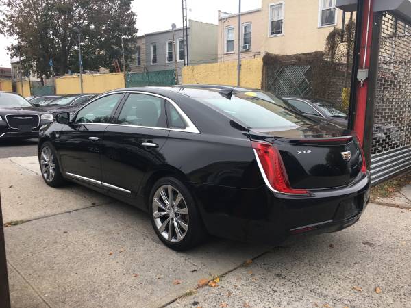 2018 Cadillac XTS livery pkg 1 owner leather navigation cam low for sale in Brooklyn, NY – photo 4