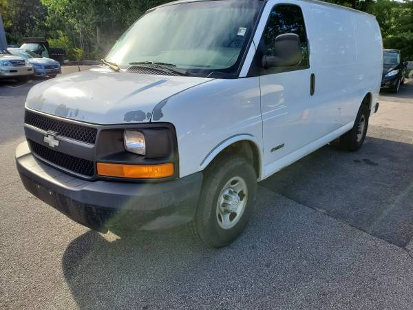 2006 Chevy Express g2500 Cargo van - cars & trucks - by dealer -... for sale in Ashland , MA – photo 3