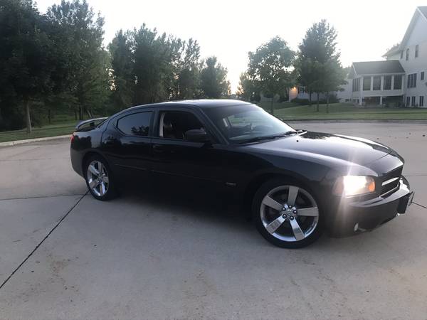 2009 Charger RT - cars & trucks - by owner - vehicle automotive sale for sale in Cedar Falls, IA – photo 12