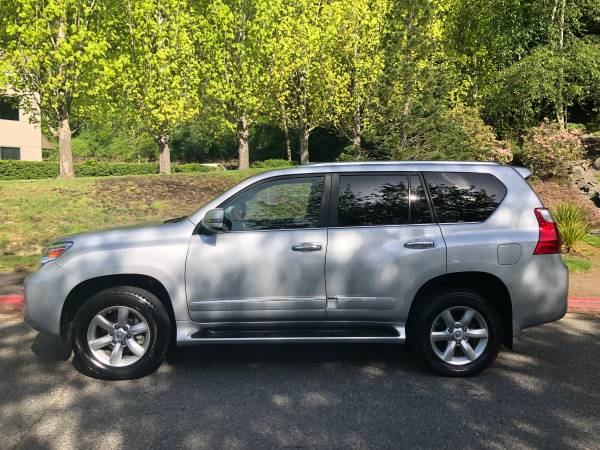 2012 Lexus GX460 4WD - Low Miles, Loaded, Clean title, 3rd Row for sale in Kirkland, WA – photo 8