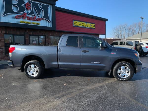 2008 Toyota Tundra SR5 Double Cab 4WD - Low miles! - cars & trucks -... for sale in Oak Forest, IL – photo 9