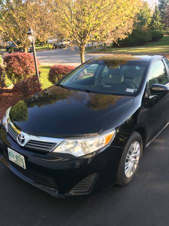 **PRICE REDUCTION** Toyota Camry Low Mileage - cars & trucks - by... for sale in south burlington, VT – photo 2