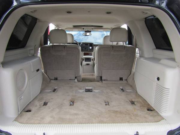 2005 Cadillac Escalade 4dr AWD - - by dealer - vehicle for sale in Milwaukie, OR – photo 22