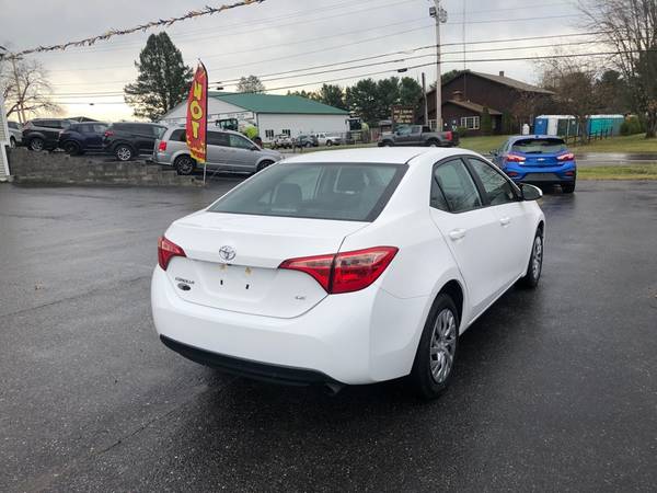 2019 Toyota Corolla LE CVT - cars & trucks - by dealer - vehicle... for sale in Derby vt, VT – photo 5