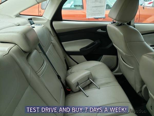 2012 Ford Focus 4dr Sedan SEL Teal - - by dealer for sale in Woodbridge, District Of Columbia – photo 11