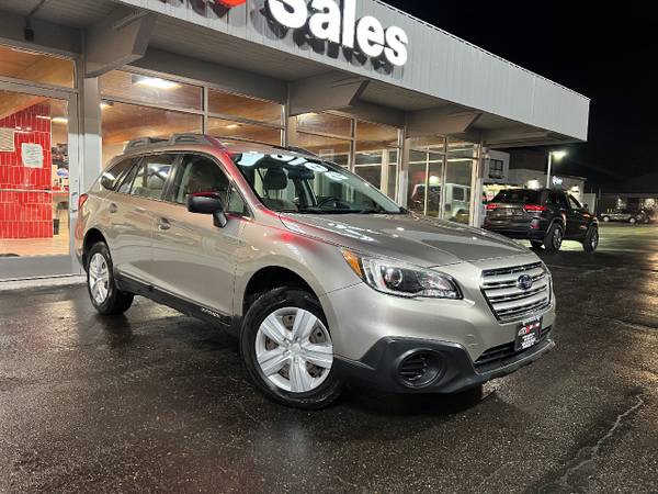 2015 Subaru Outback 2 5i - - by dealer - vehicle for sale in Portage, WI – photo 3
