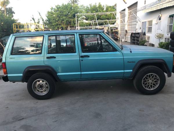1995 Jeep Cherokee SE 4-Door 4WD for sale in Hollywood, FL – photo 15
