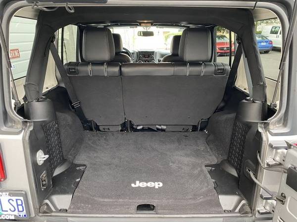 2015 Jeep Wrangler Unlimited Sport Leather Heated Seats 4' Lift New... for sale in Portland, OR – photo 8