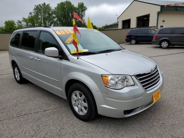 2010 Chrysler Town & Country Touring for sale in Green Bay, WI – photo 7