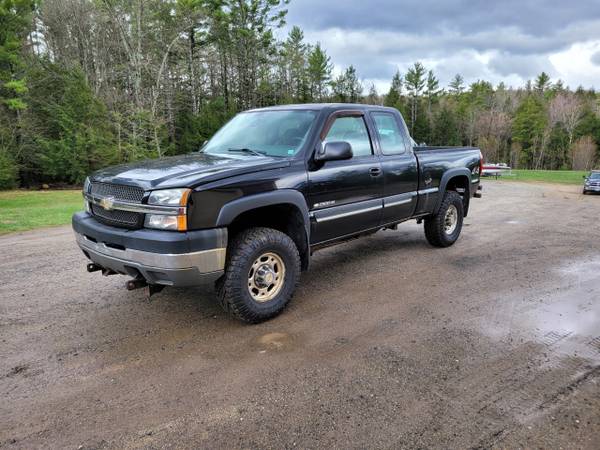 2004 Chevy Silverado 2500 HD 4X4 TODAY 5/10 - - by for sale in Belmont, NH