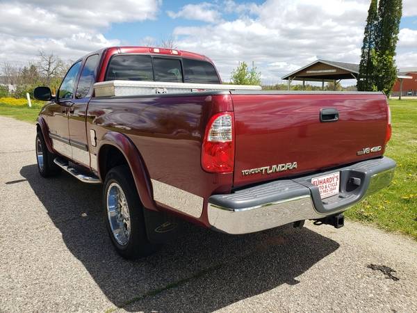 2006 Toyota Tundra SR5 Pickup - - by dealer - vehicle for sale in New London, WI – photo 3