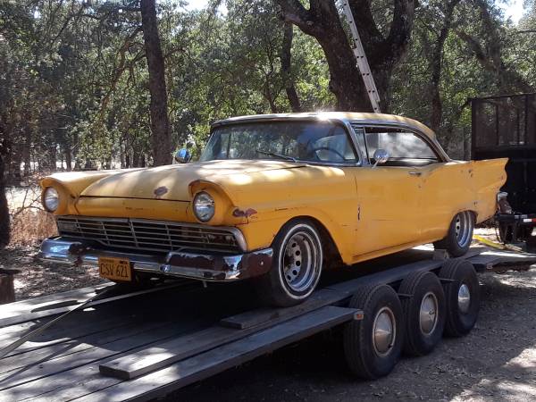 1957 Ford Fairlane 500 Club Victoria project for sale in Red Bluff, CA – photo 2