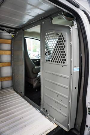 2017 GMC Savana 2500 Work Van for sale in Everett, WA – photo 13