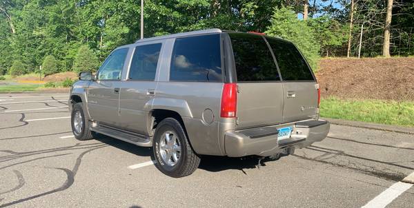 2000 Cadillac Escalade for sale in Middlebury, CT – photo 3