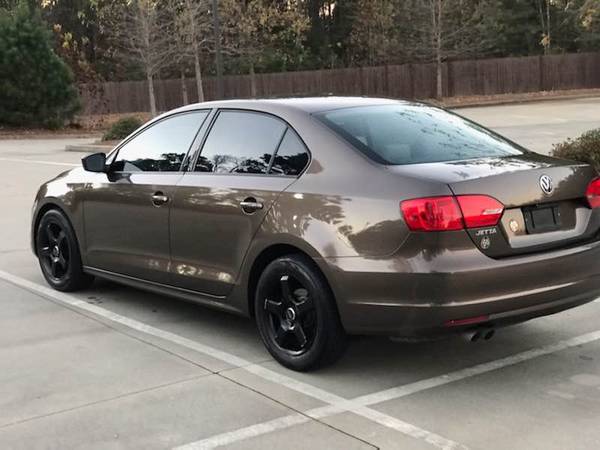 2012 Volkswagen Jetta - cars & trucks - by owner - vehicle... for sale in Grayson, GA – photo 3