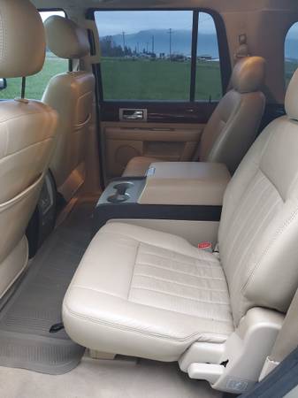 2006 Lincoln Navigator 4wd - cars & trucks - by owner - vehicle... for sale in Everson, WA – photo 6