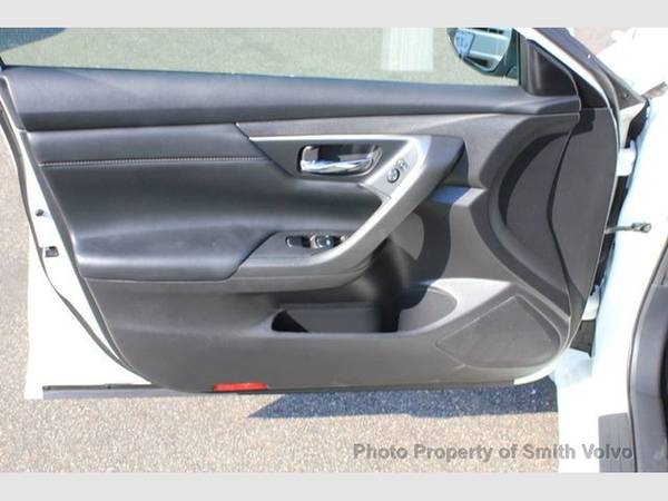 2015 Nissan Altima 4dr Sedan I4 2.5 SV - cars & trucks - by dealer -... for sale in San Luis Obispo, CA – photo 13