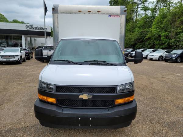 2019 Chevrolet Express Commercial Cutaway 16 FOOT BOX - cars & for sale in Vicksburg, LA – photo 2