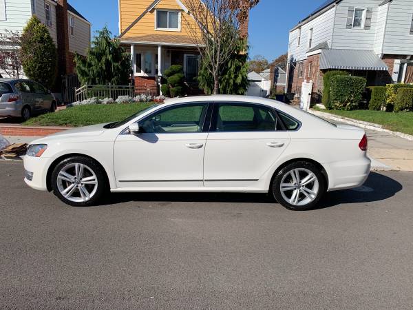 2015 VOLKSWAGEN PSSSAT SE 1.8L 4cyl Sedan ** Mint Condition ** -... for sale in Elmont, NY – photo 4